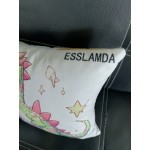 ESSLAMDA Throw Pillow