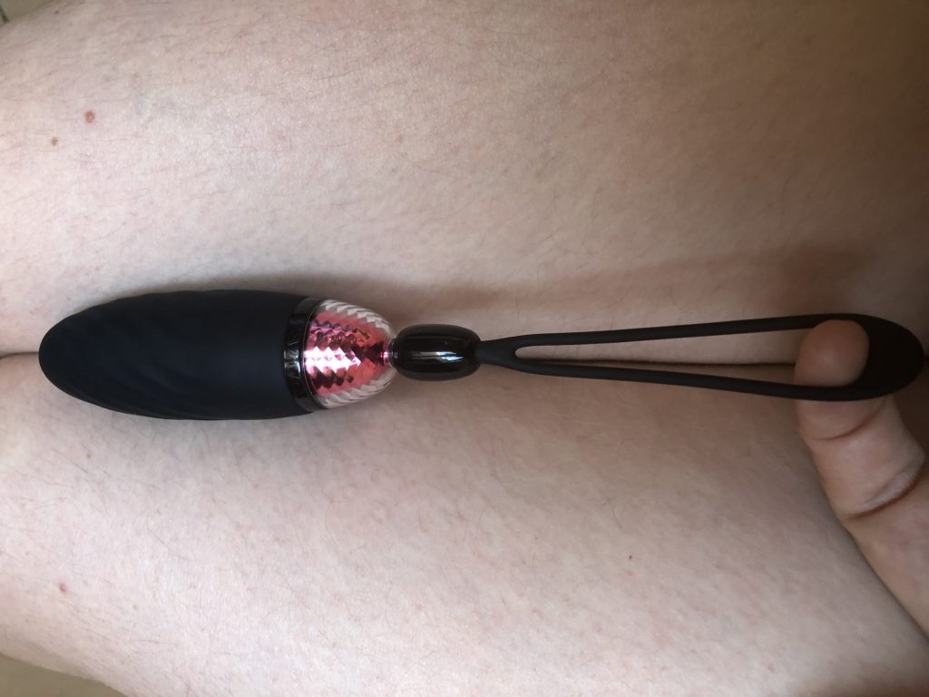 Reggie by Ridmii designed by Svakom